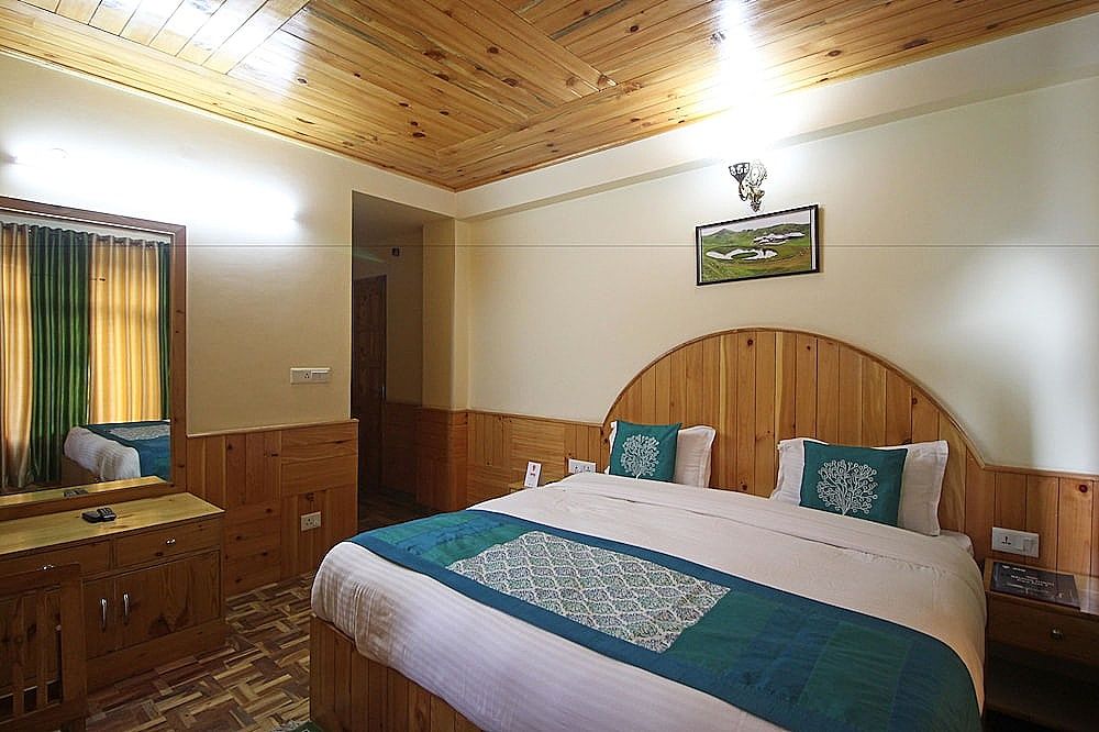 OYO 7538 Home Stay Rajput Royal Cottage Standard Double or Twin Room 7