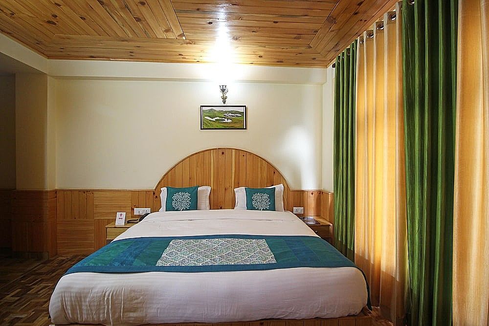 OYO 7538 Home Stay Rajput Royal Cottage Standard Double or Twin Room 4