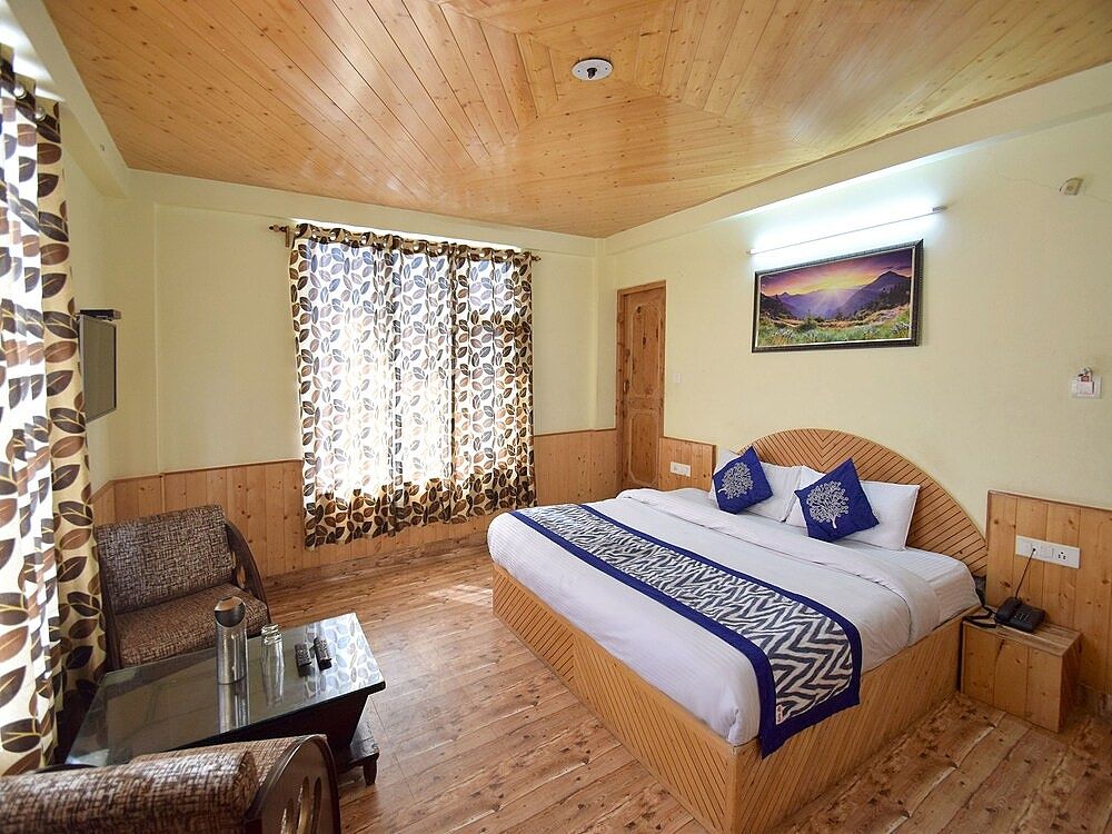 OYO 4782 Manzana Woodlet Cottage Double or Twin Room 6