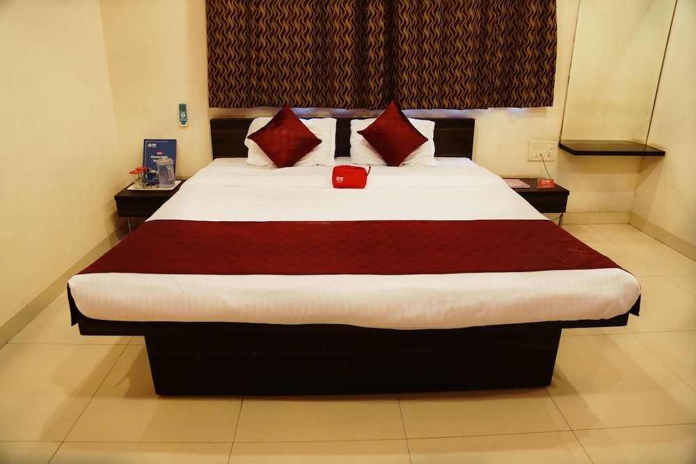 OYO 671 Hotel Alpine Standard Double or Twin Room, 1 Double Bed, Private Bathroom 6
