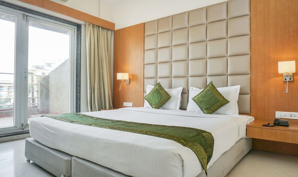 Treebo Rathi Residency Deluxe Room 5