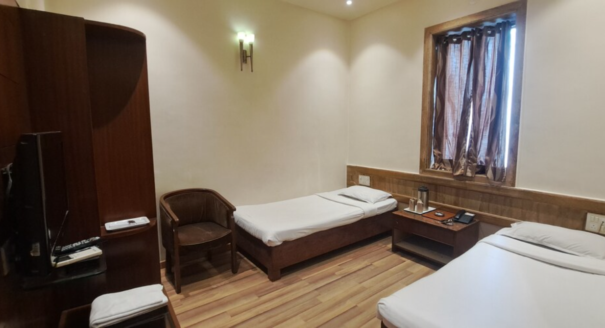 Super Deluxe AC room