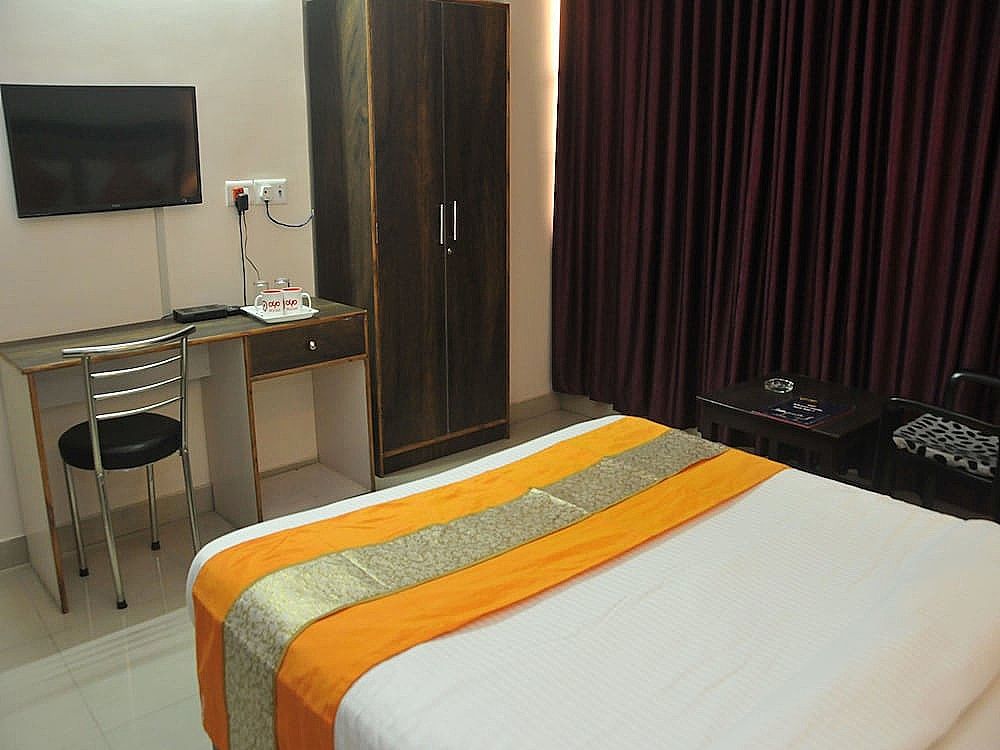 OYO 3028 Season 4 Double or Twin Room