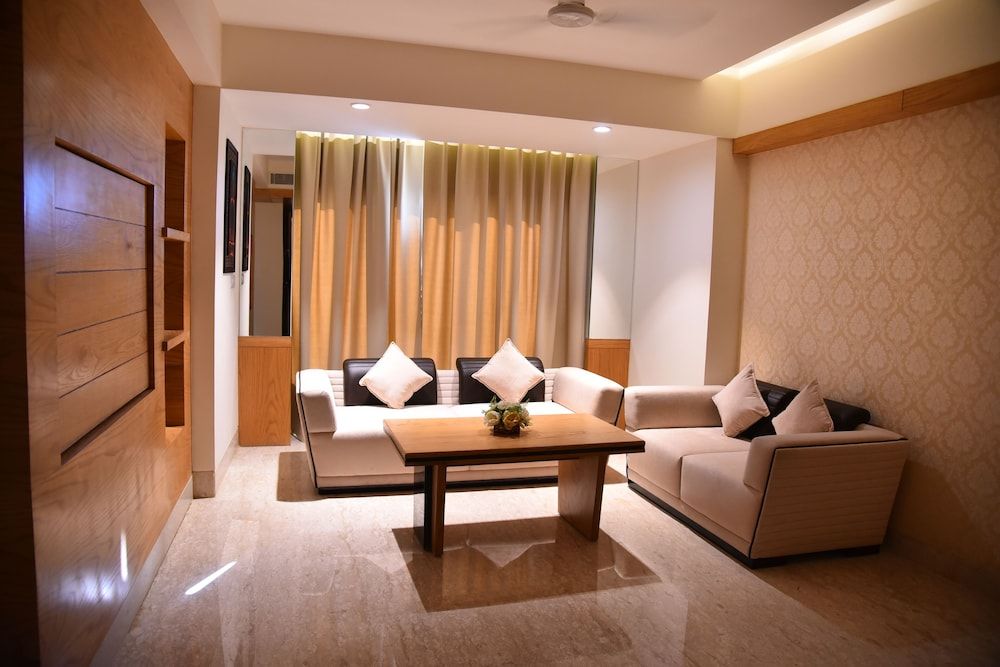 THE NARAYANAM Royal Suite 9