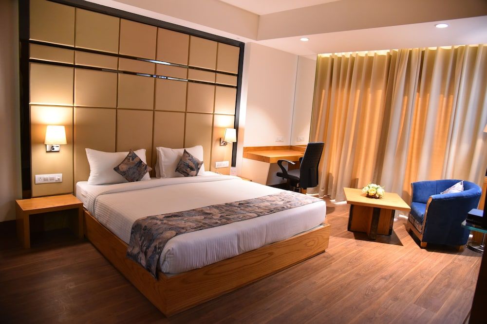 THE NARAYANAM Royal Suite 3