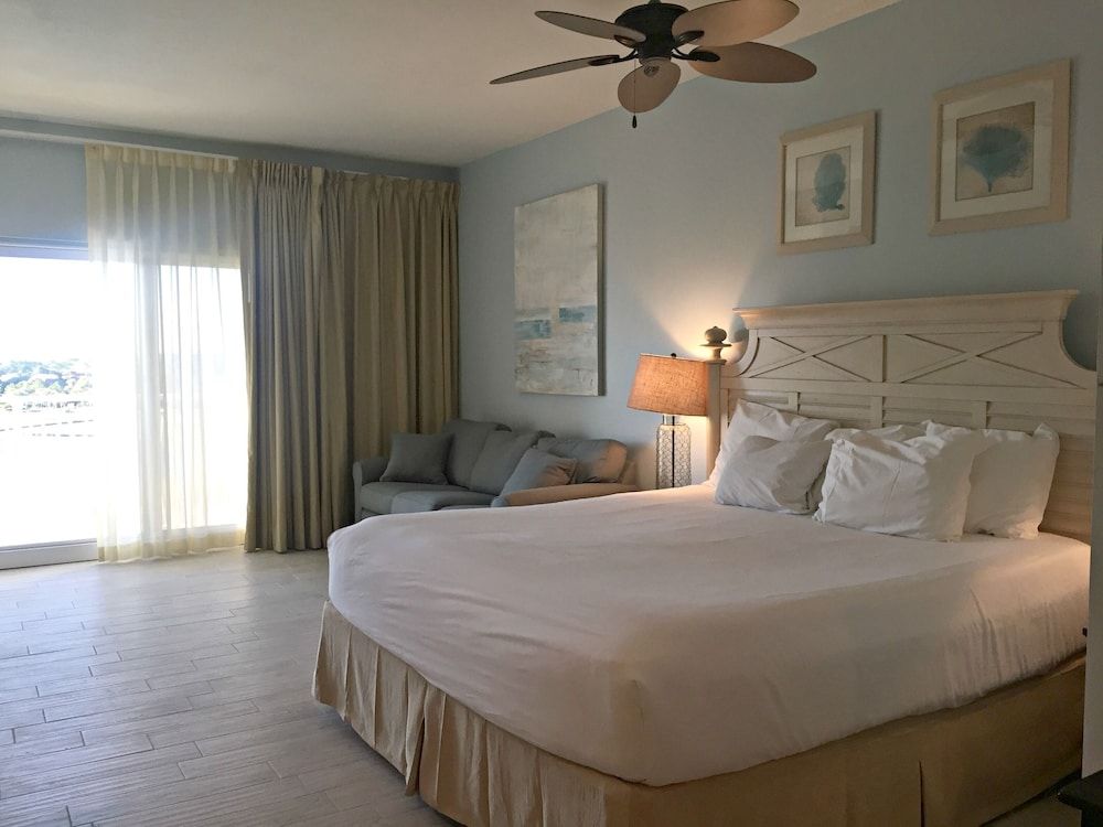 Sandestin Golf and Beach Resort Luau Studio