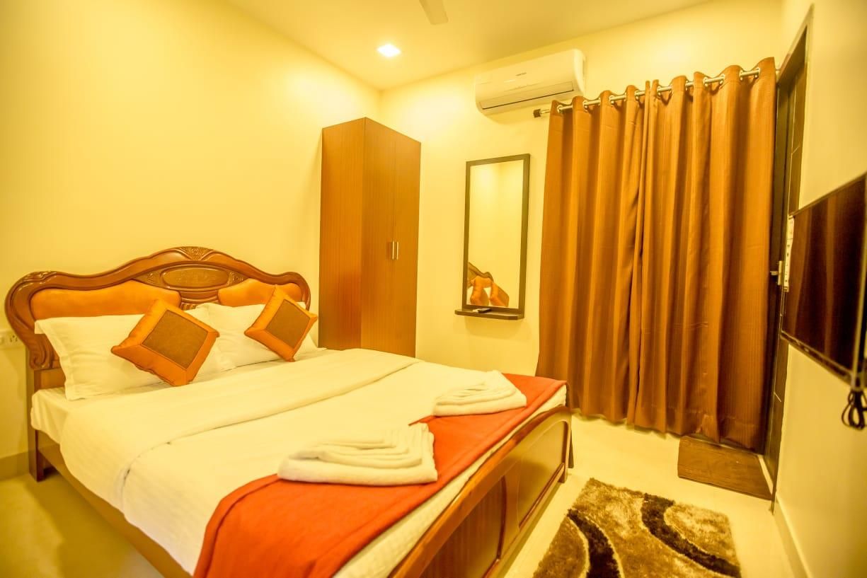 undefined Royal Elite Madurai 10