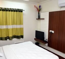 Hotel Sai Palace A/C Single Room 2