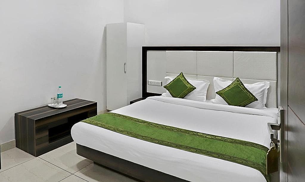 Itsy By Treebo - K Homes Acacia 2