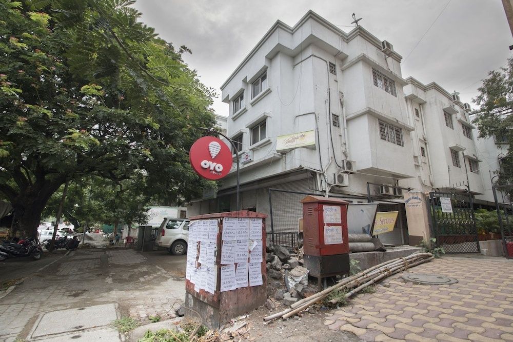 undefined OYO 1881 Cozy Nest 2