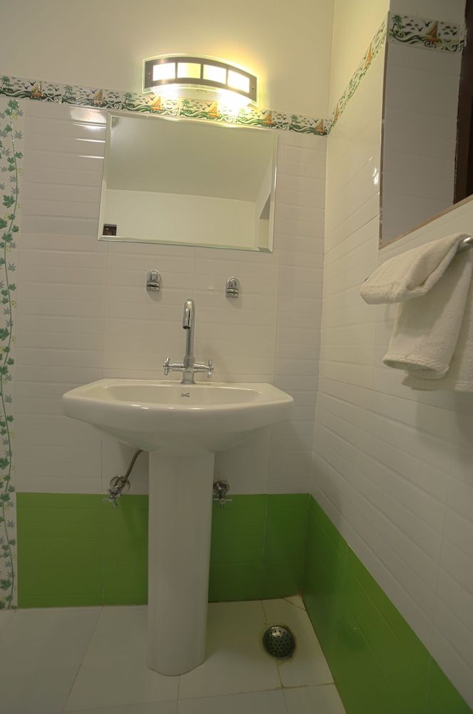 Premier Pahalgam Premier Double Room 7