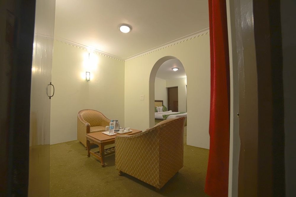 Premier Pahalgam Premier Double Room 8