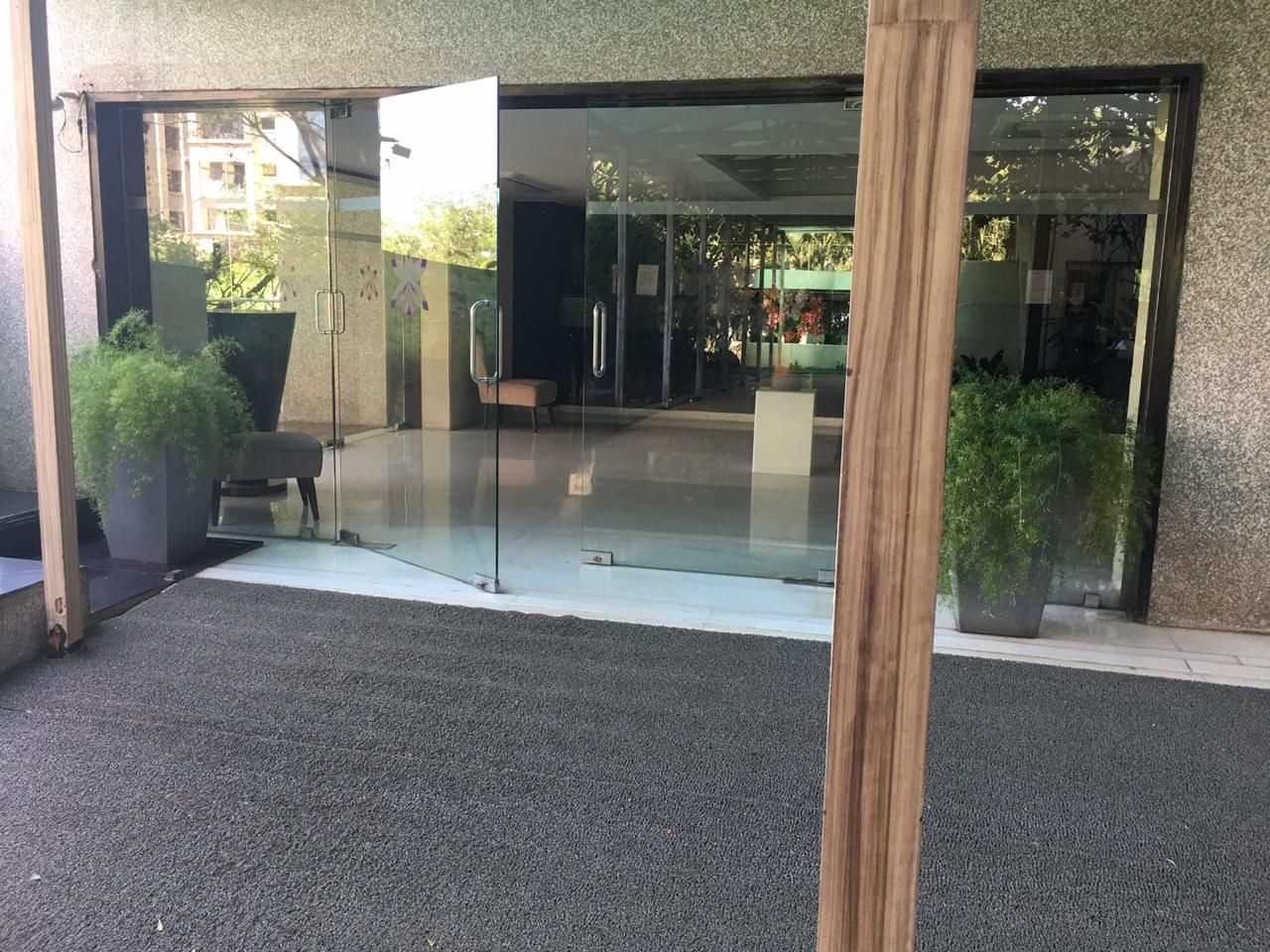 undefined Royal Orchid Golden Suites Pune 9