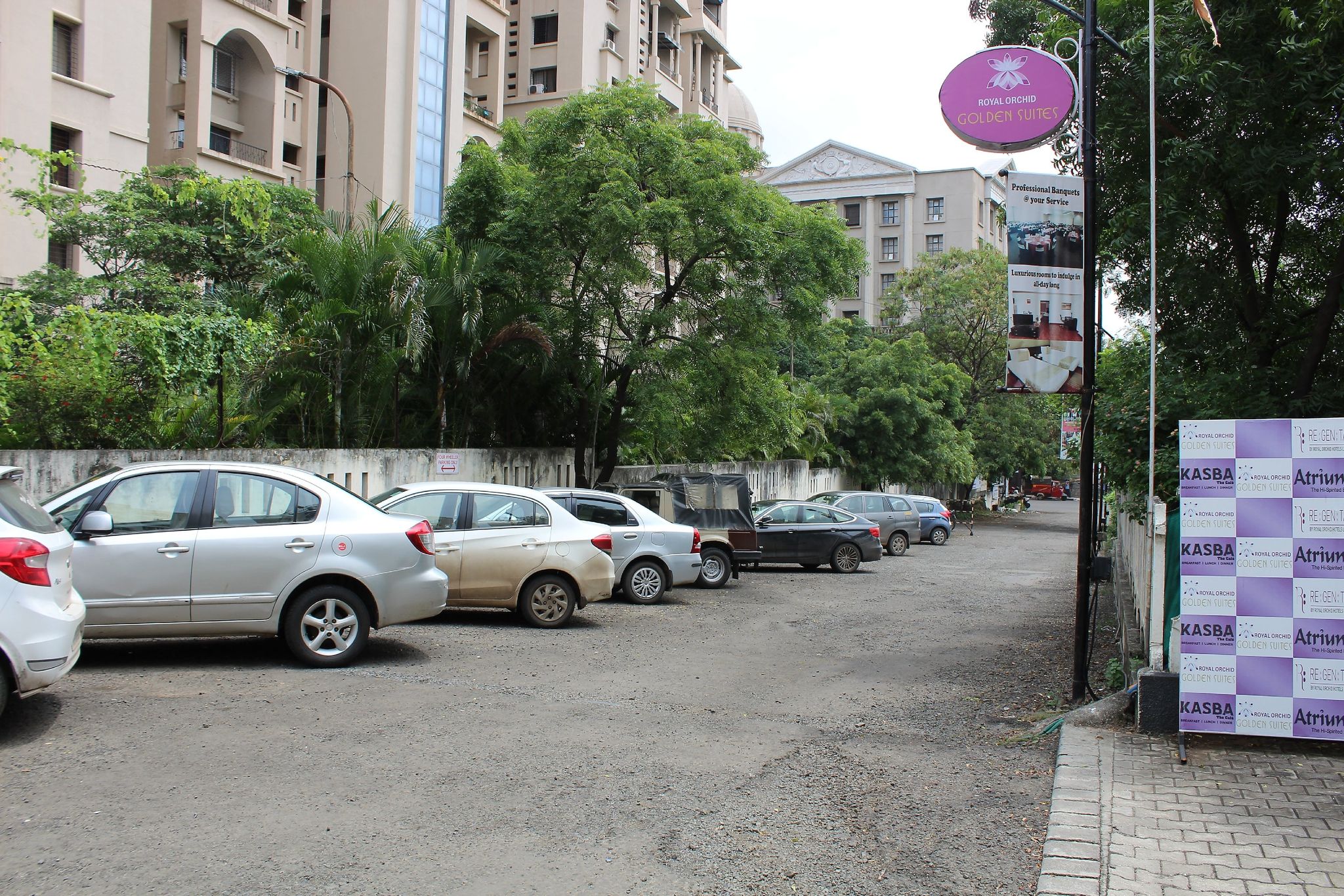 undefined Royal Orchid Golden Suites Pune 10