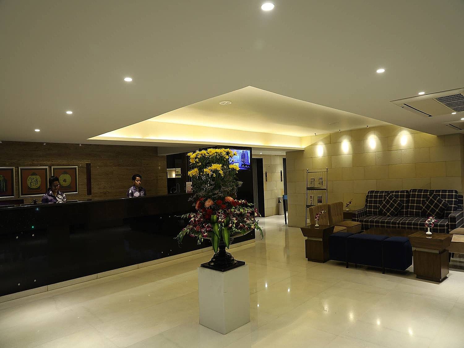 undefined Royal Orchid Golden Suites Pune 3