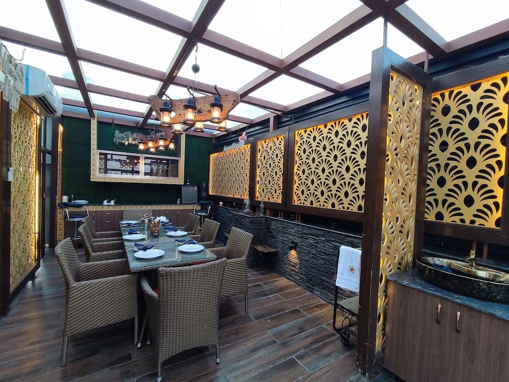 Stay@203 Deluxe Room With Free WiFI 12