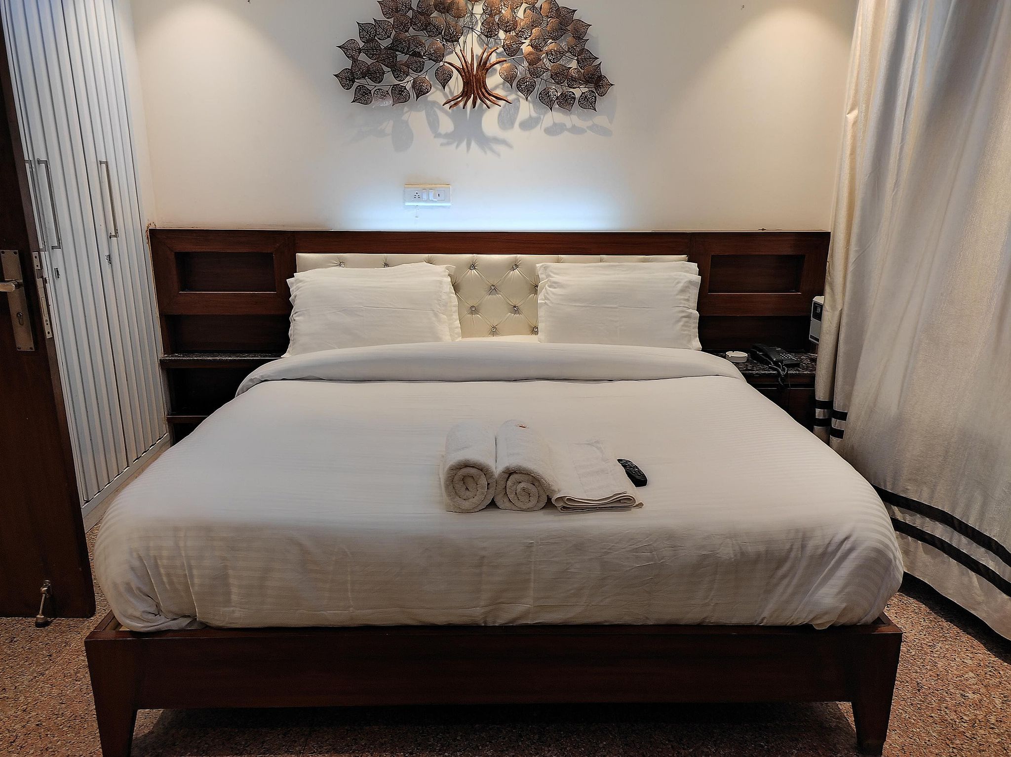 Stay@203 Deluxe Room With Free WiFI 6