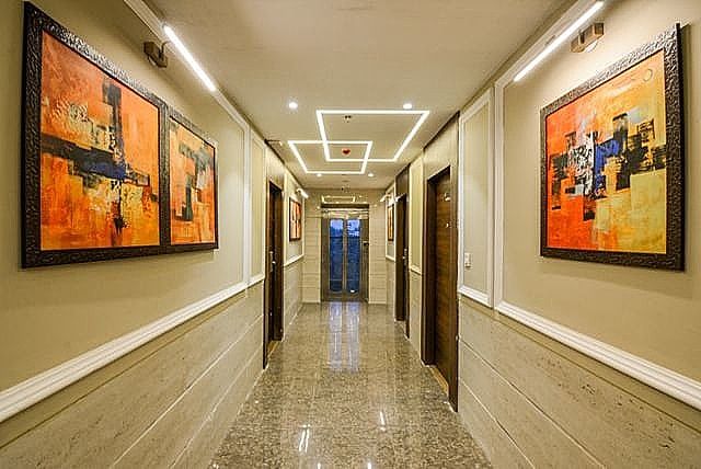 undefined JB Skyhilton Inn 3