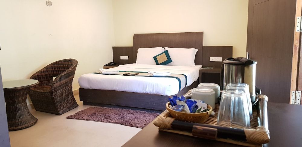 undefined De Meadows Resort 4