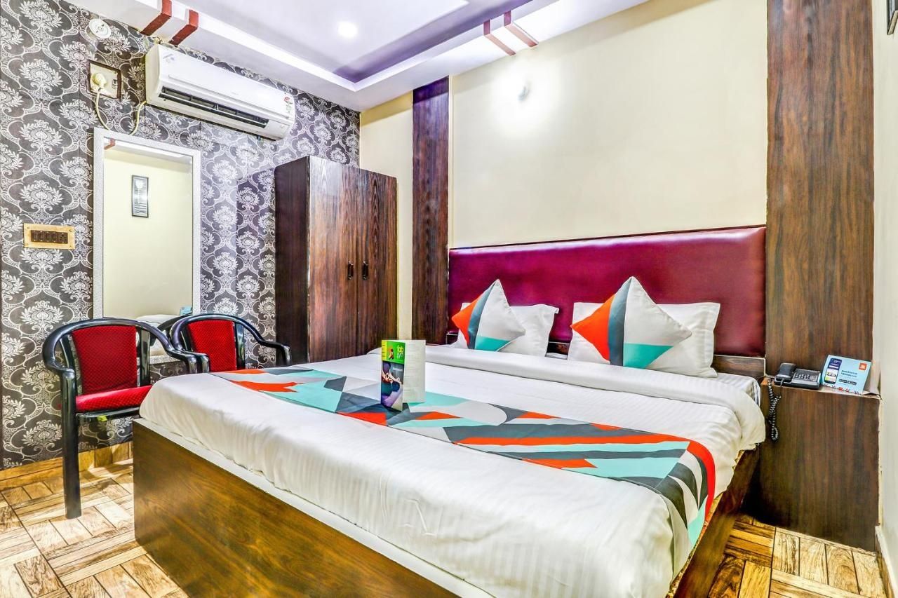 FabHotel Gazal Residency Deluxe Room 14