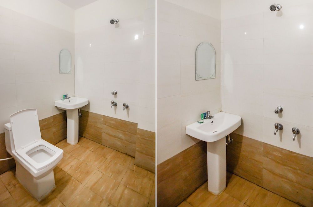 Treebo Graphixo Inn Standard Room 14