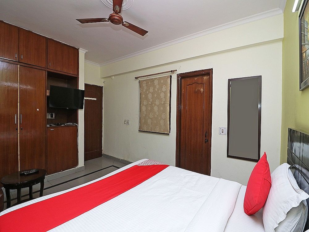 undefined OYO 598 Hotel B K House 8
