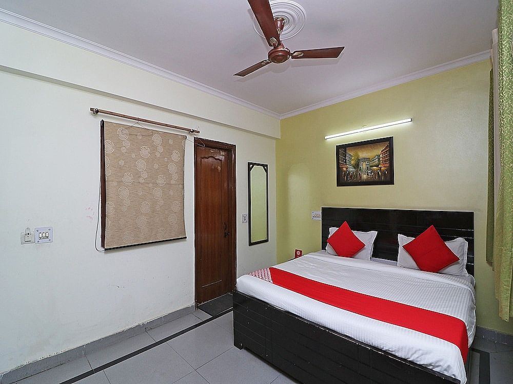undefined OYO 598 Hotel B K House 7