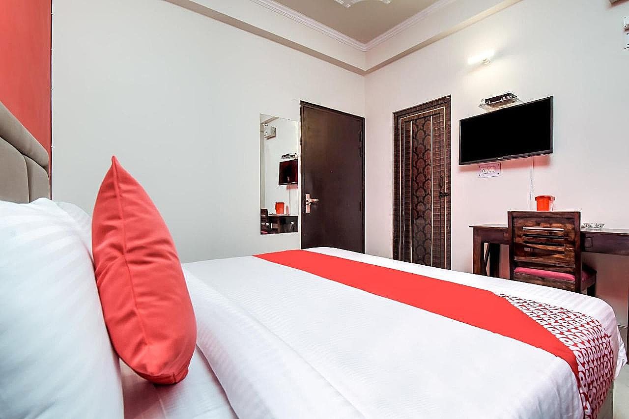 undefined OYO 19536 New Apple Pie 5