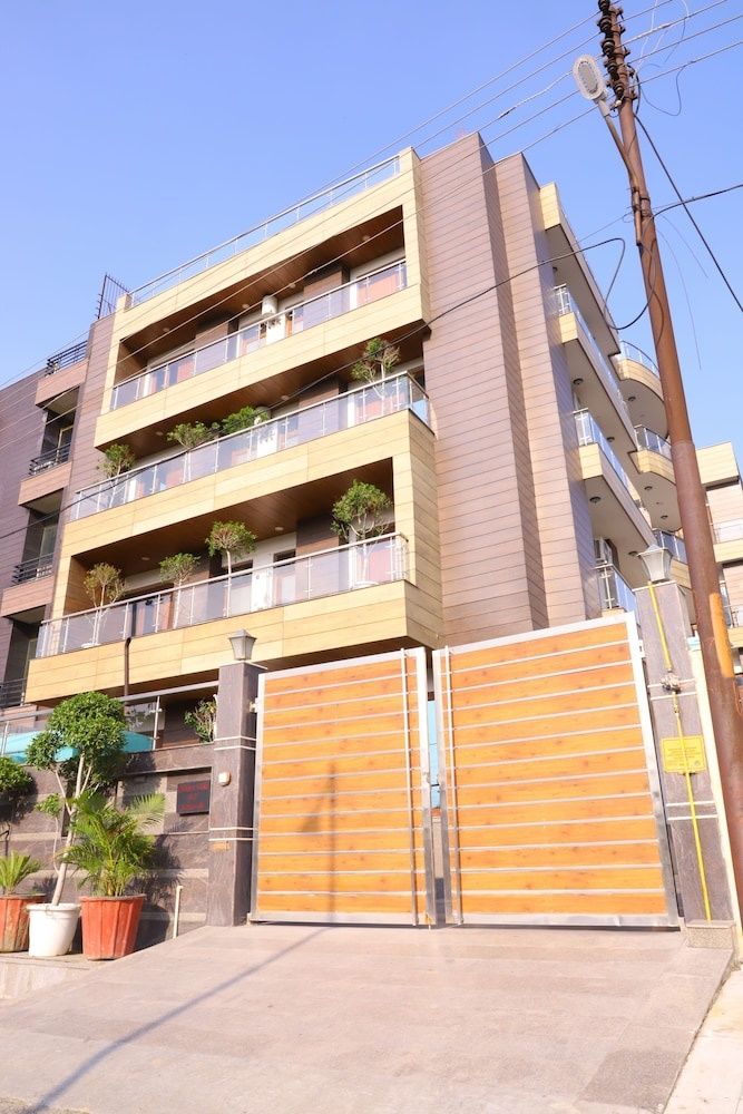 undefined Kumar Residency Near Skymark One, Sector 98 7