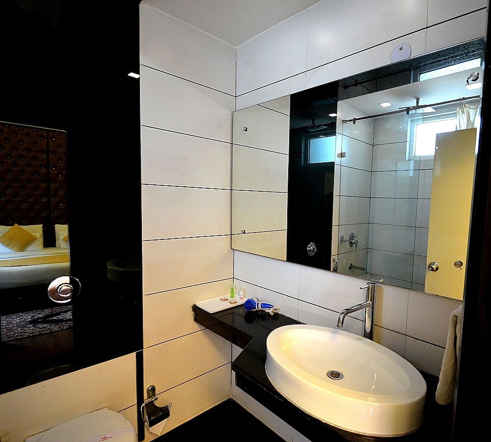 Hotel Metro View Deluxe Room 15