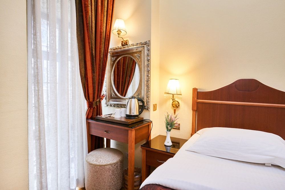 Amber Hotel - Special Class Superior Double or Twin Room 4