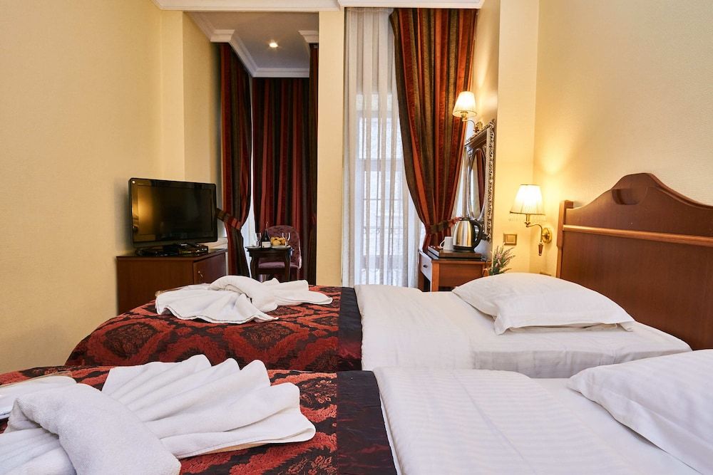 Amber Hotel - Special Class Superior Double or Twin Room 2