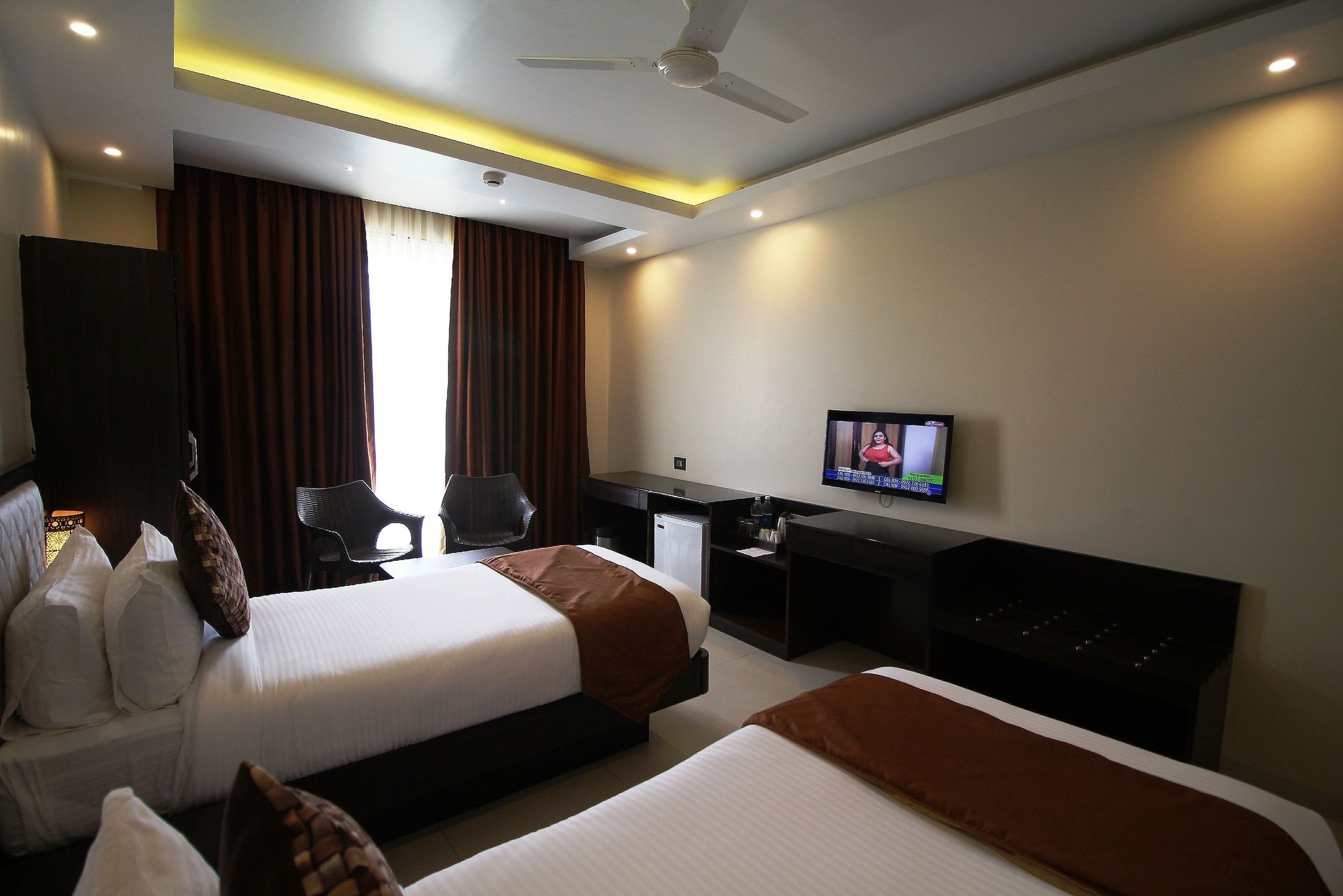 Hotel Golden Plateau Premium Twin Room 7