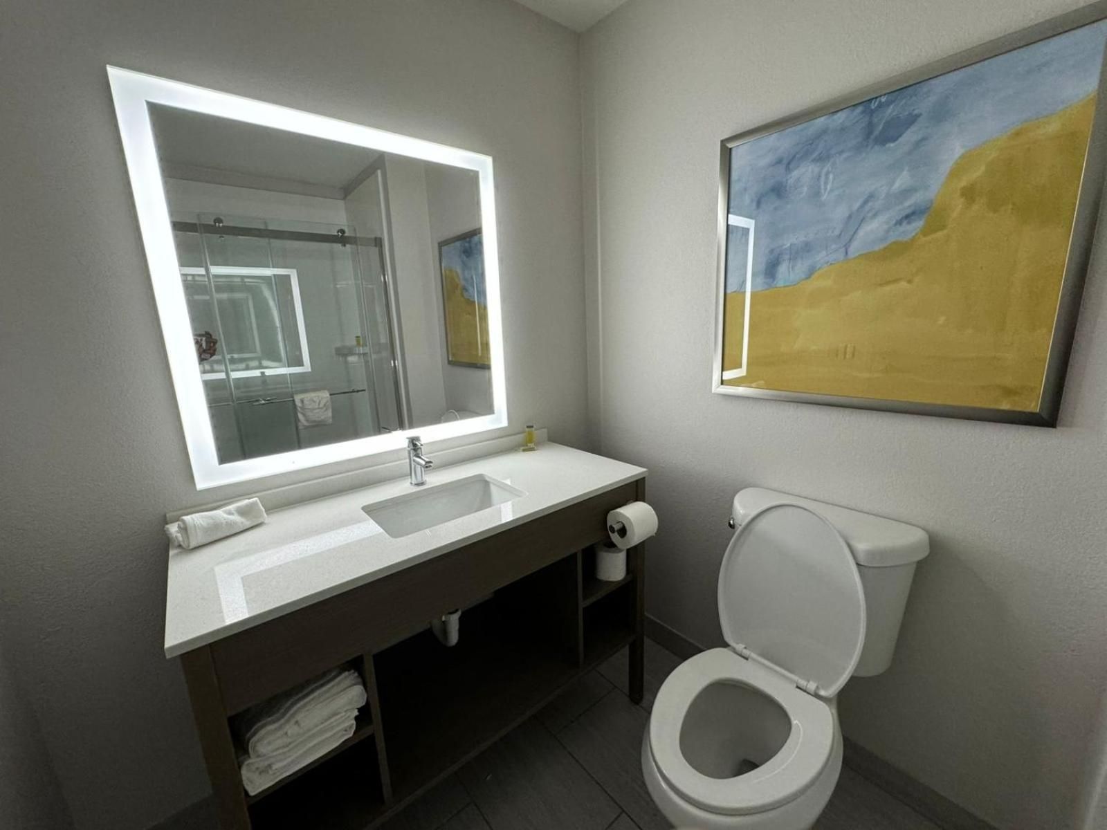 One Room Suite with Sofa - Non Smoking