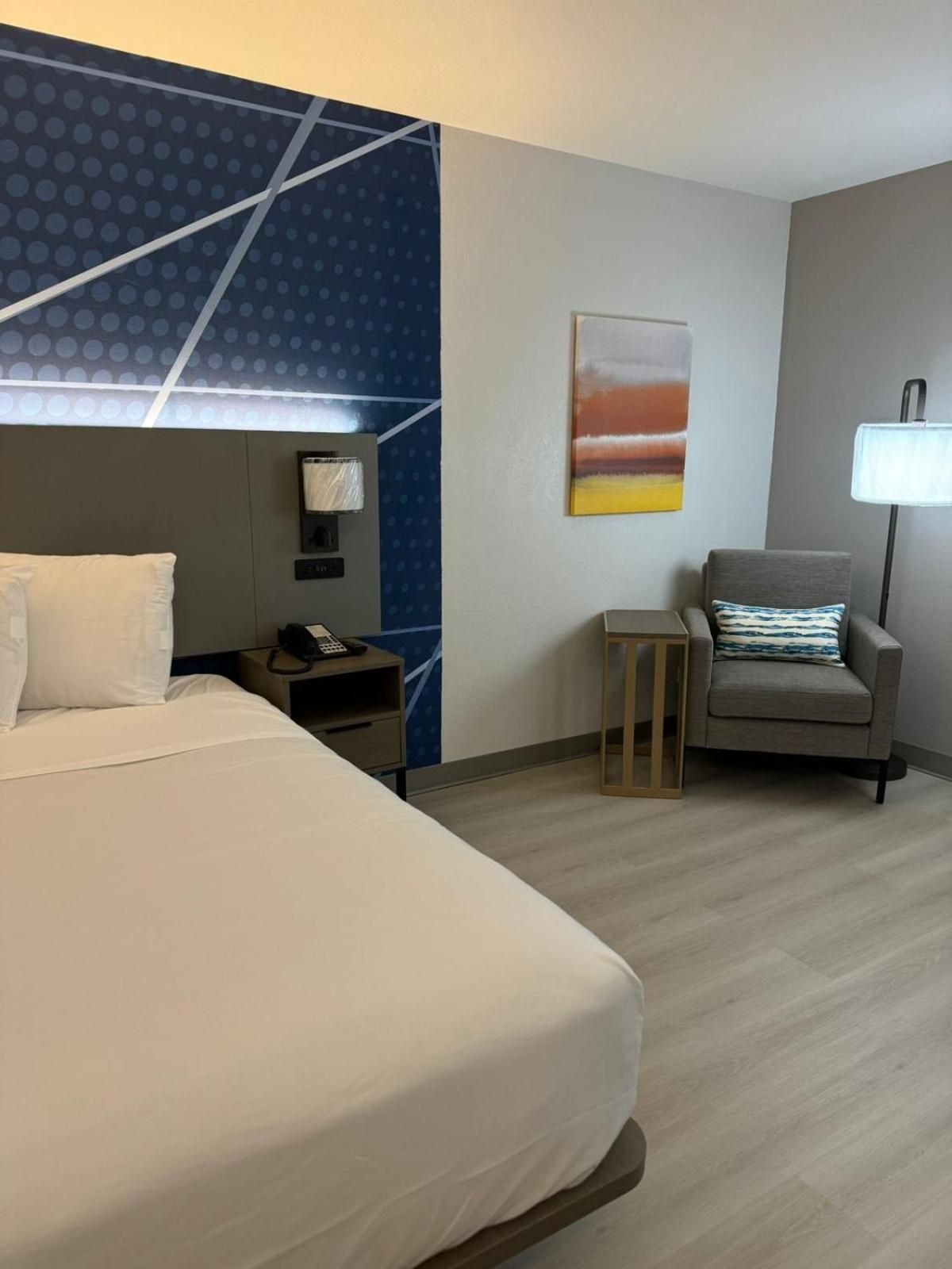 One Room Suite with Sofa - Non Smoking