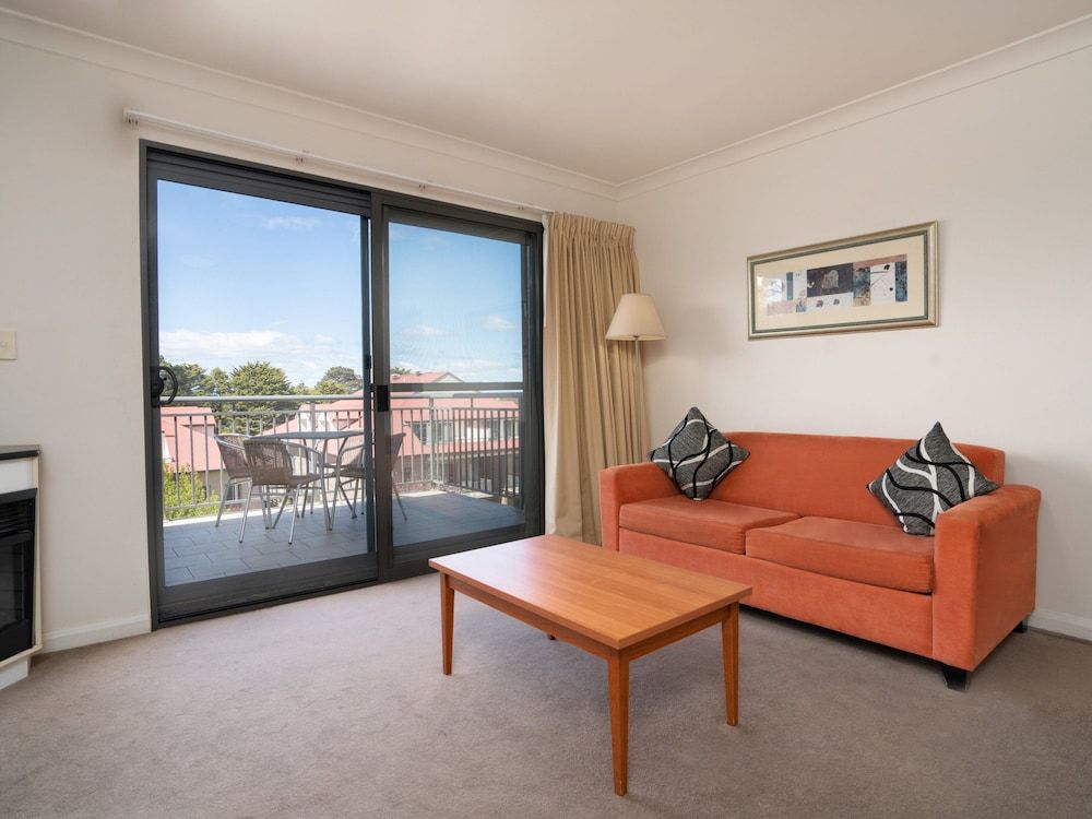 Leisure Inn Spires One-Bedroom Apartment 5