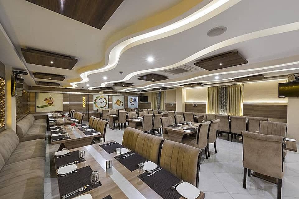 undefined TS Royal Grand Hotel 3