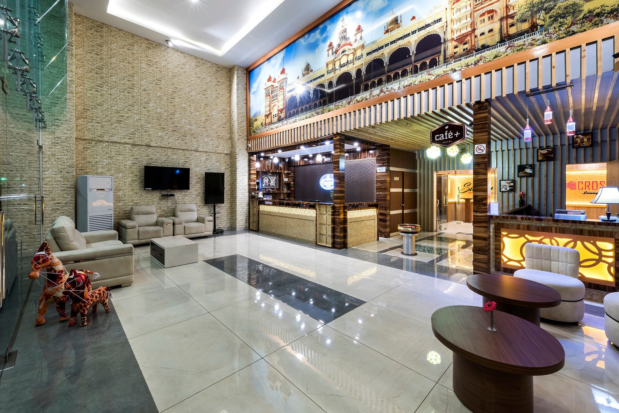 undefined TS Royal Grand Hotel 2