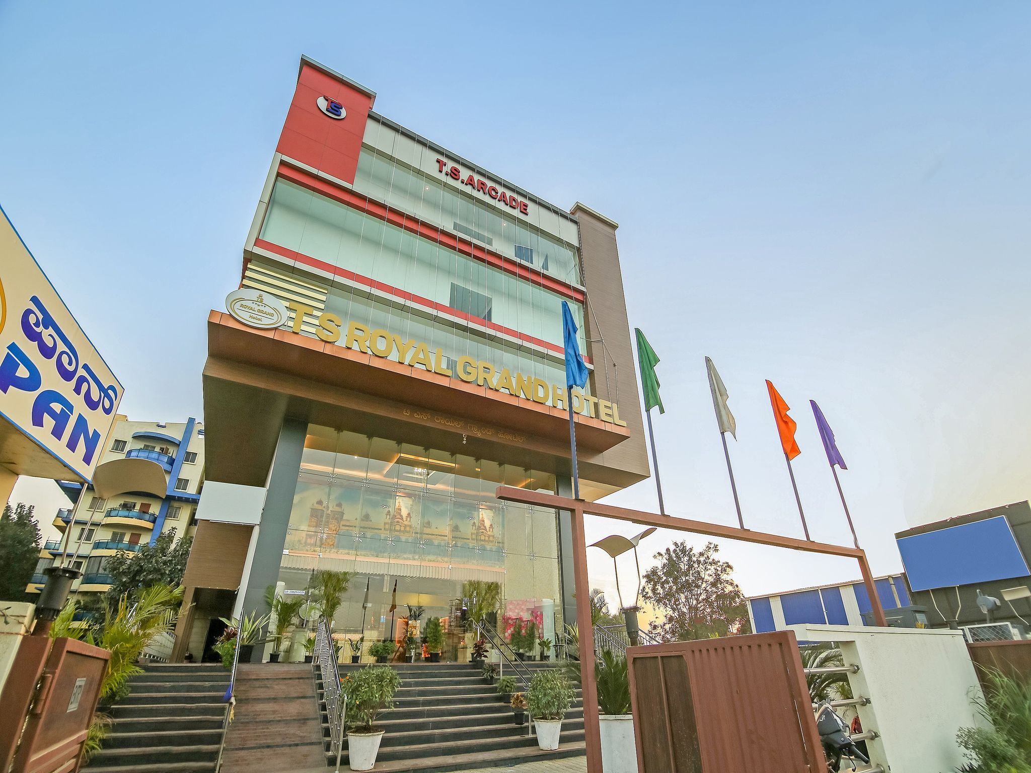 undefined TS Royal Grand Hotel