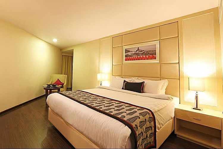 Golden Tulip Jaipur City Center Deluxe Room