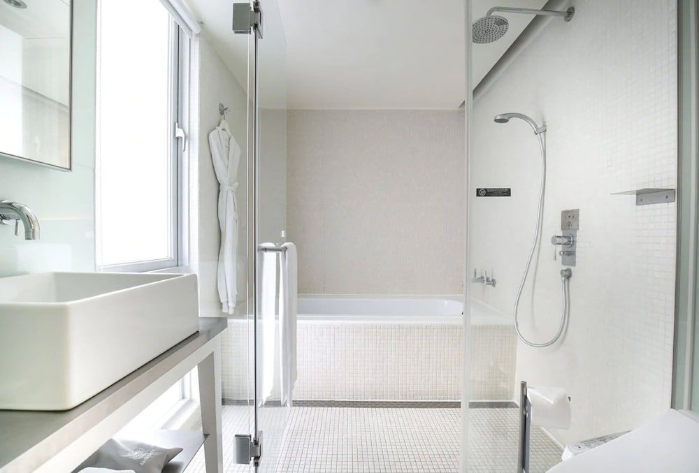 undefined Ambience Hotel Taipei 7
