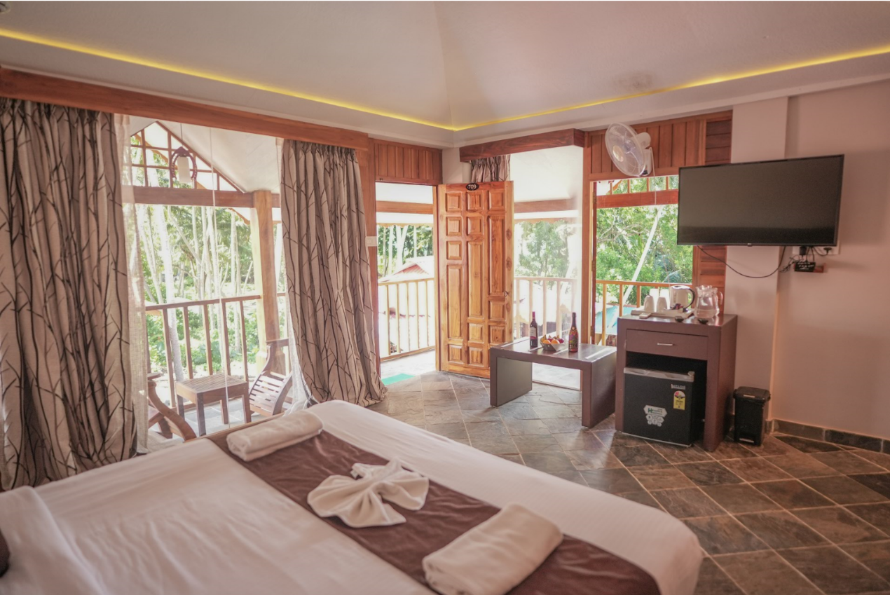 Havelock Island Beach Resort Deluxe Cottage 3