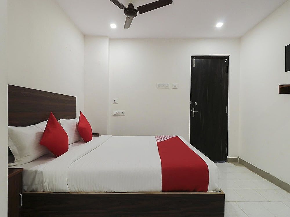 undefined OYO Flagship 16390 Chukkapalli Chambers 10