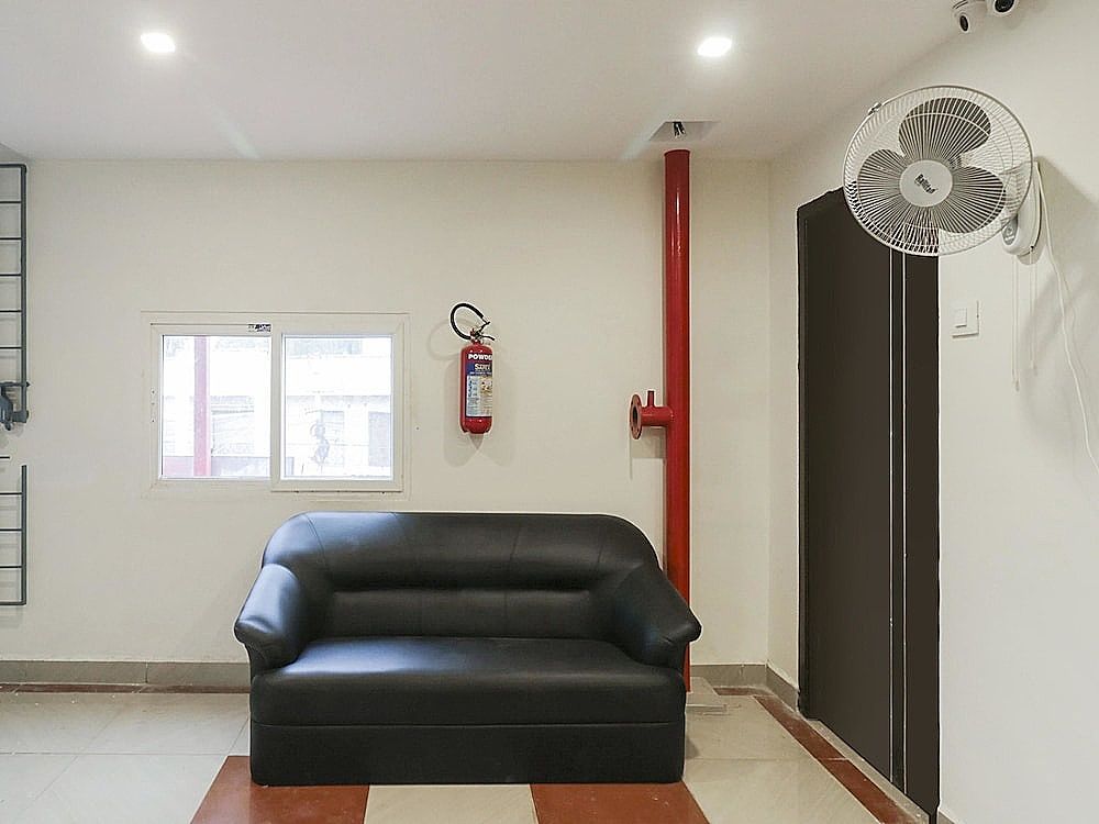 undefined OYO Flagship 16390 Chukkapalli Chambers 3