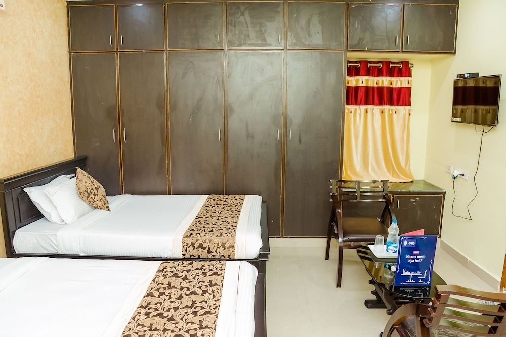 OYO 9054 Velaga Inn Double or Twin Room 3