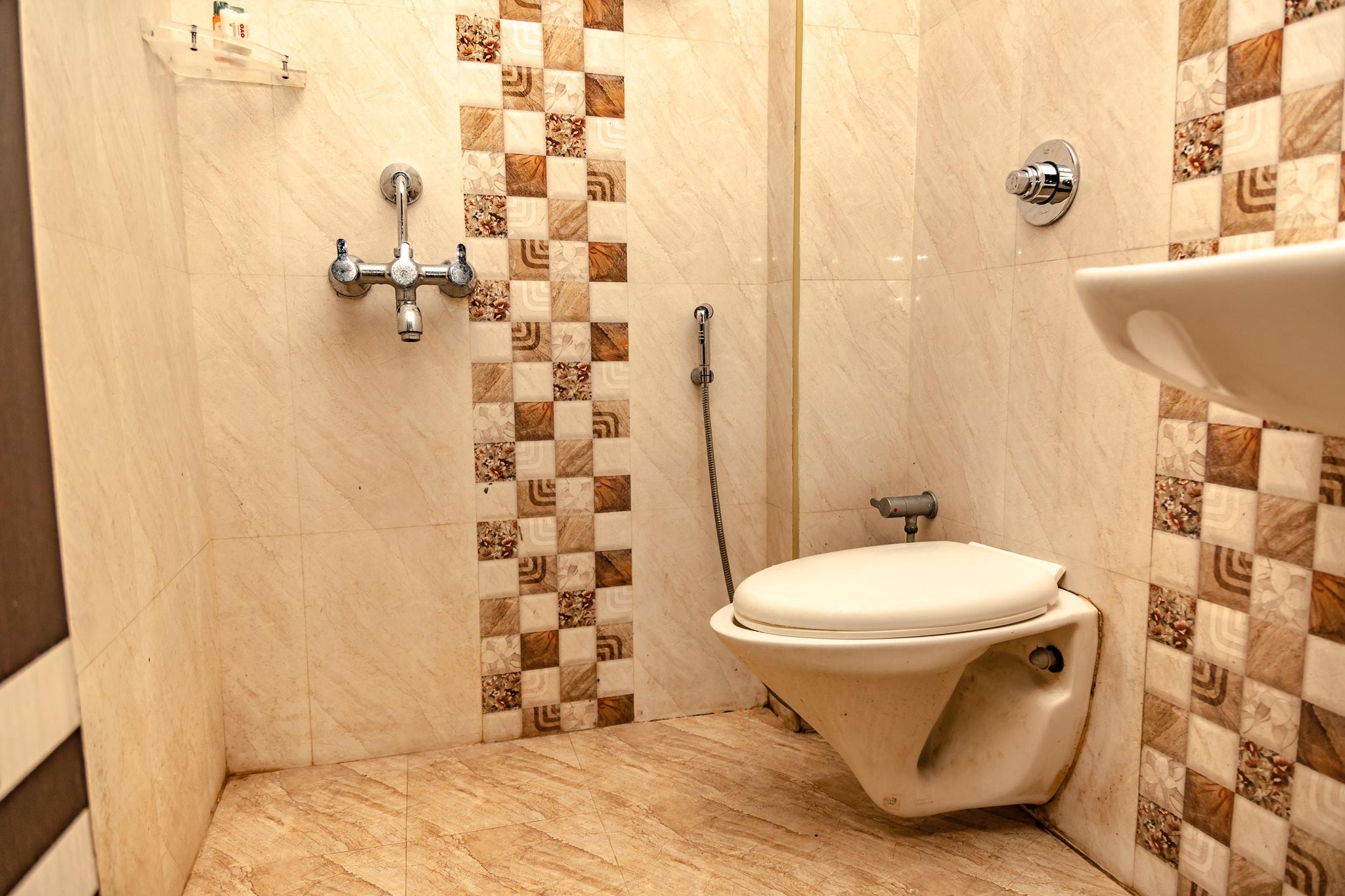 Hotel O Sr Residency Classic Room 9