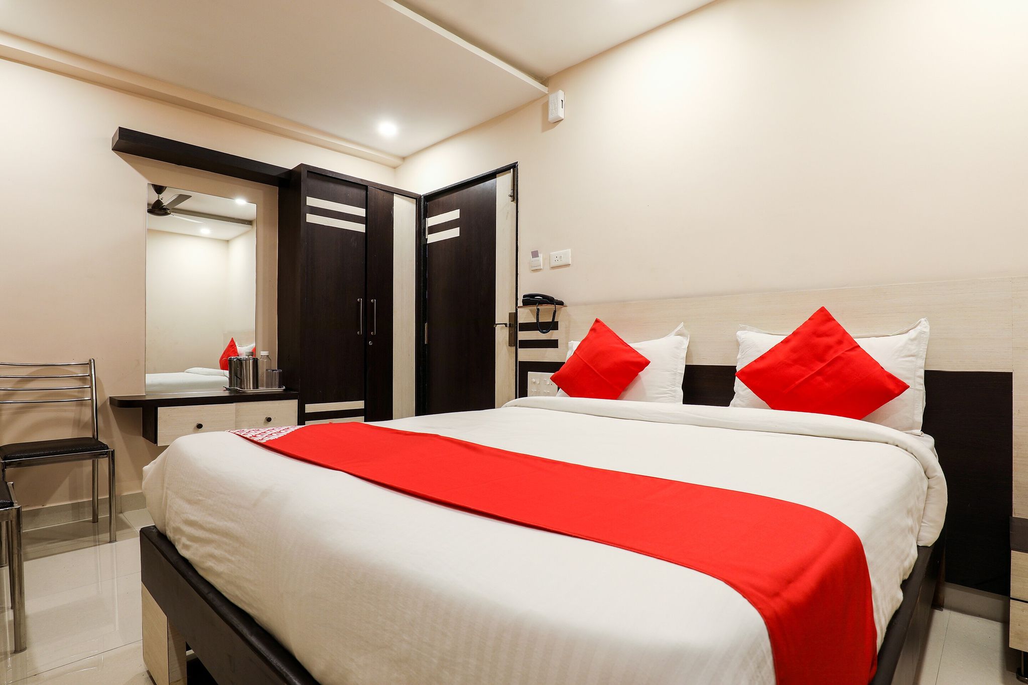 Hotel O Sr Residency Classic Room 5