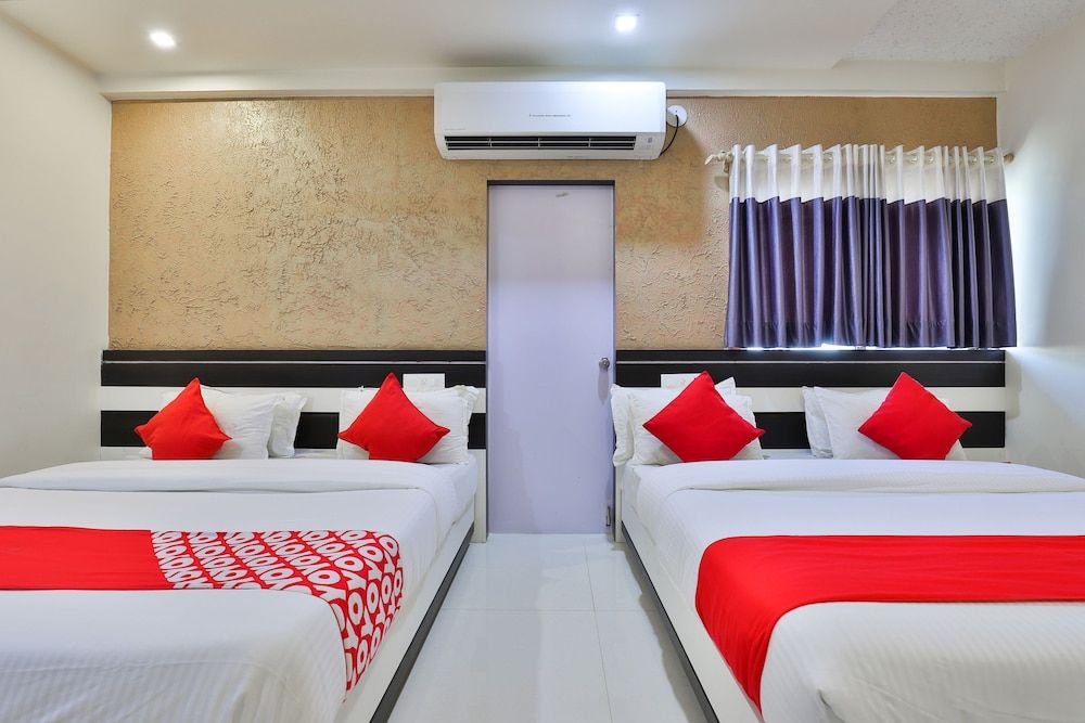 OYO 18807 Vrajbhoomi Standard Room 11