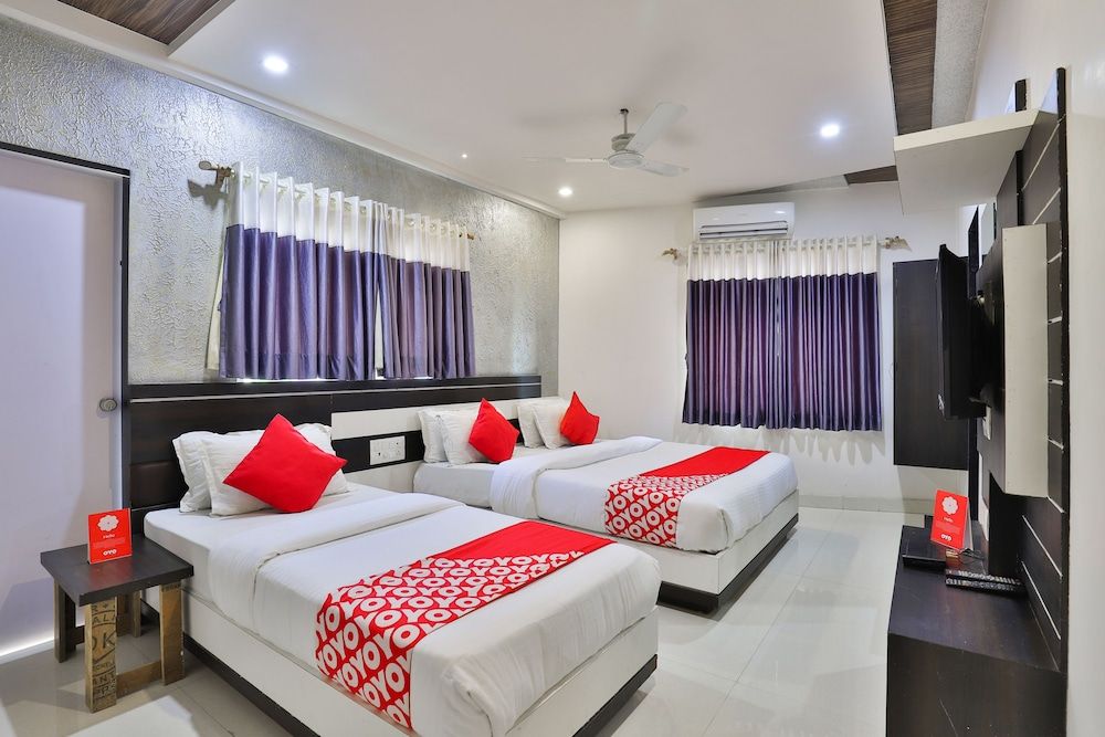 OYO 18807 Vrajbhoomi Standard Room 12