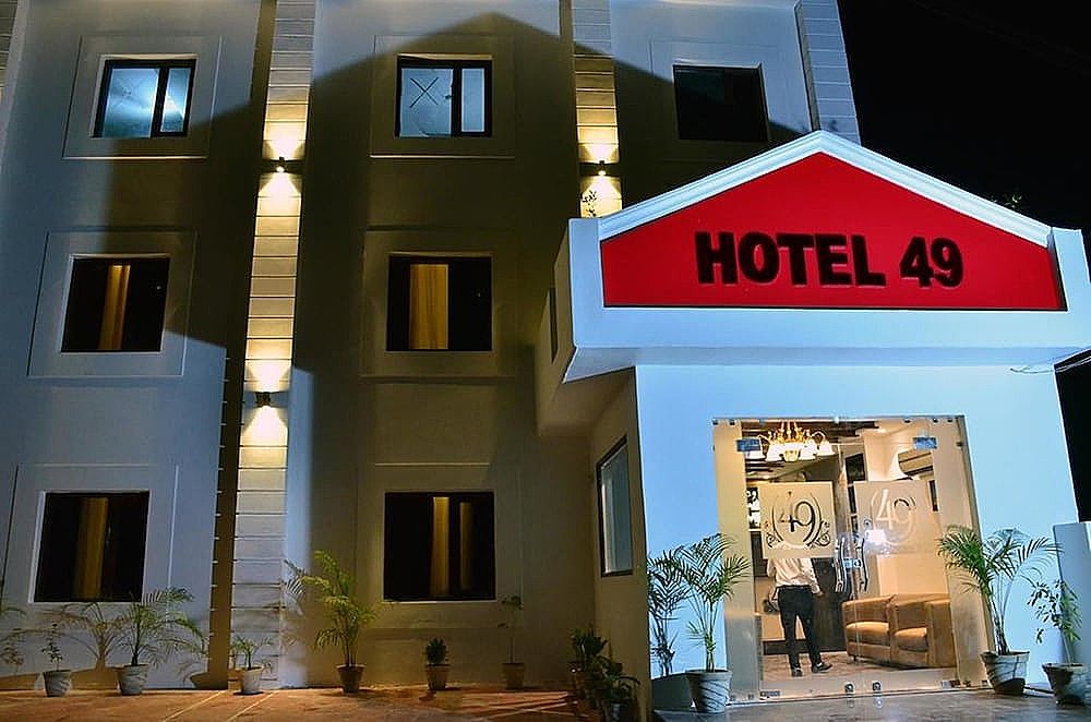 undefined Hotel 49 5